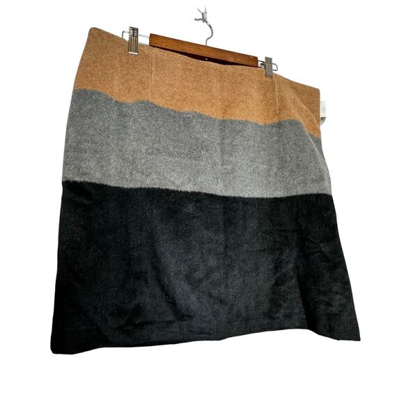 Amanda + Chelsea Colorblock Mini Skirt Tan Gray Charcoal Women Size XL NWT - Picture 2 of 8